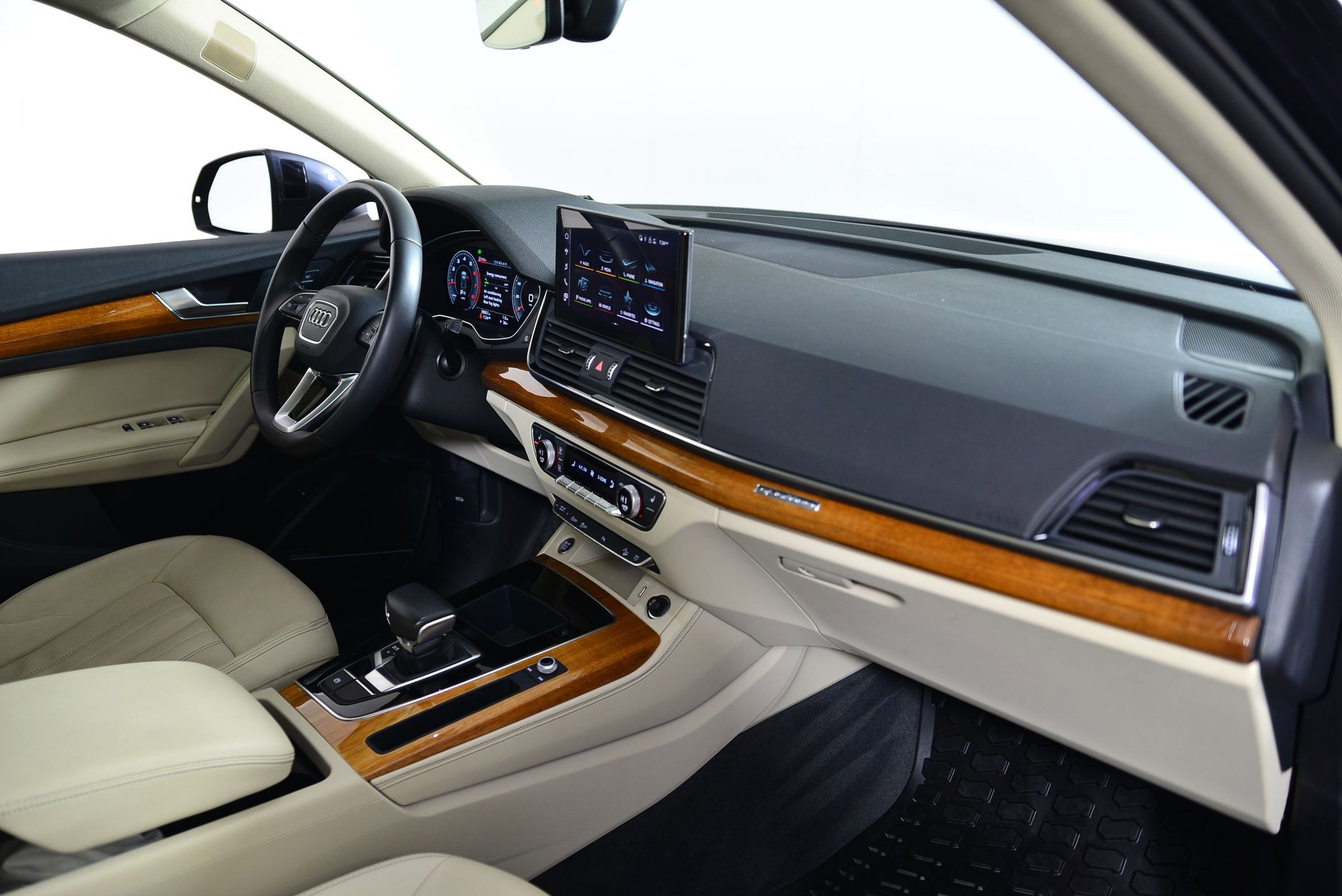 Certified 2023 Audi Q5 Premium w/ Premium Plus Package AWD/4WD image 23