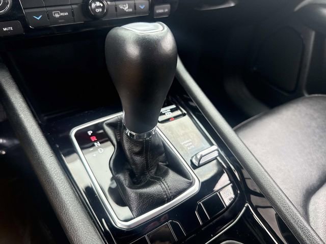 Used 2024 Jeep Compass Limited image 28