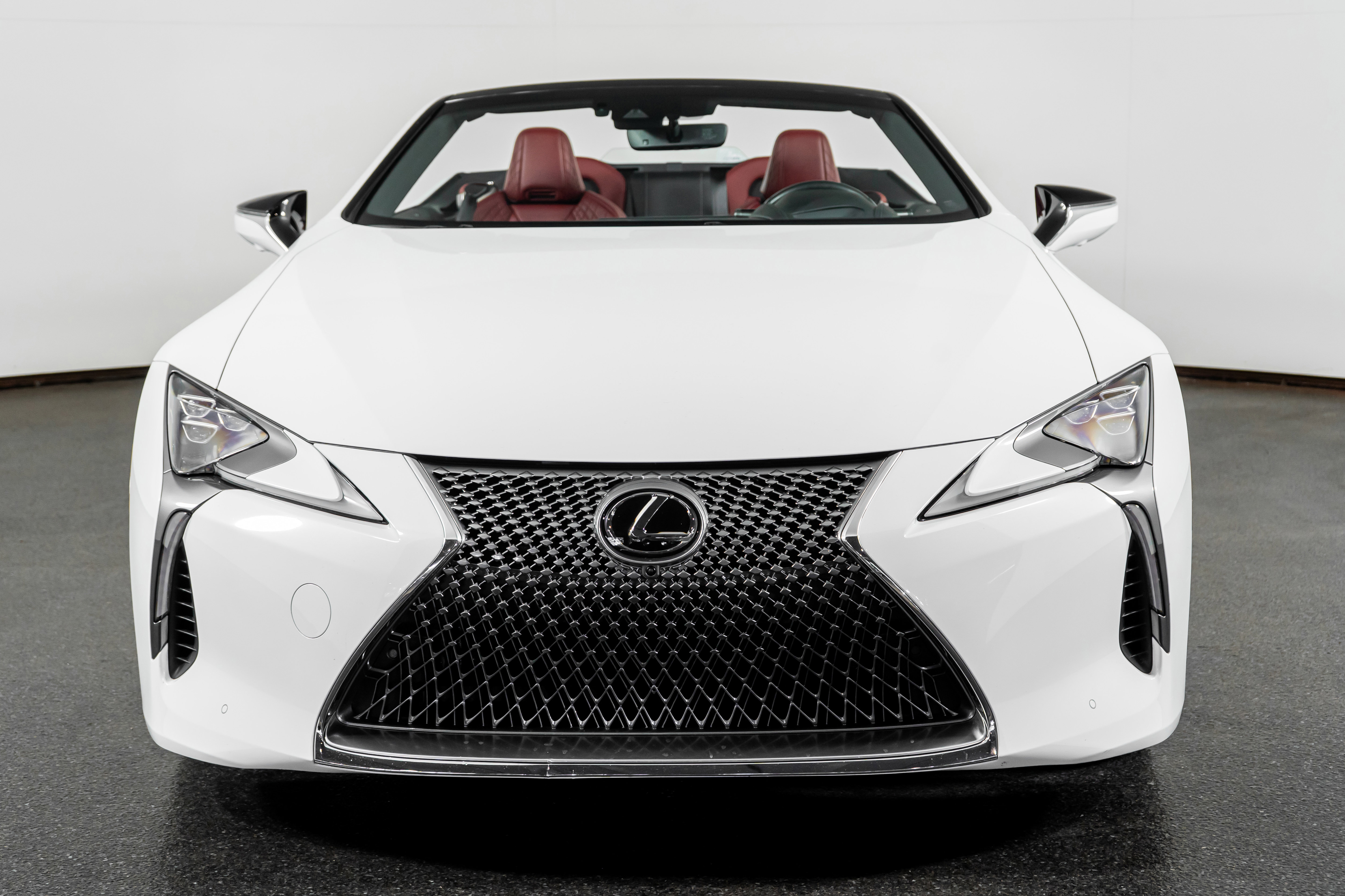 Used 2024 Lexus LC 500 Convertible image 21