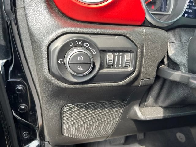 Used 2020 Jeep Gladiator Rubicon AWD/4WD image 32