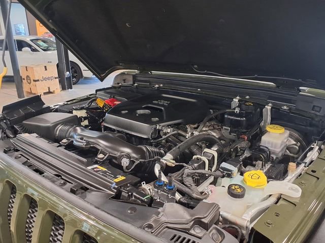 Used 2022 Jeep Wrangler Sport S AWD/4WD image 15