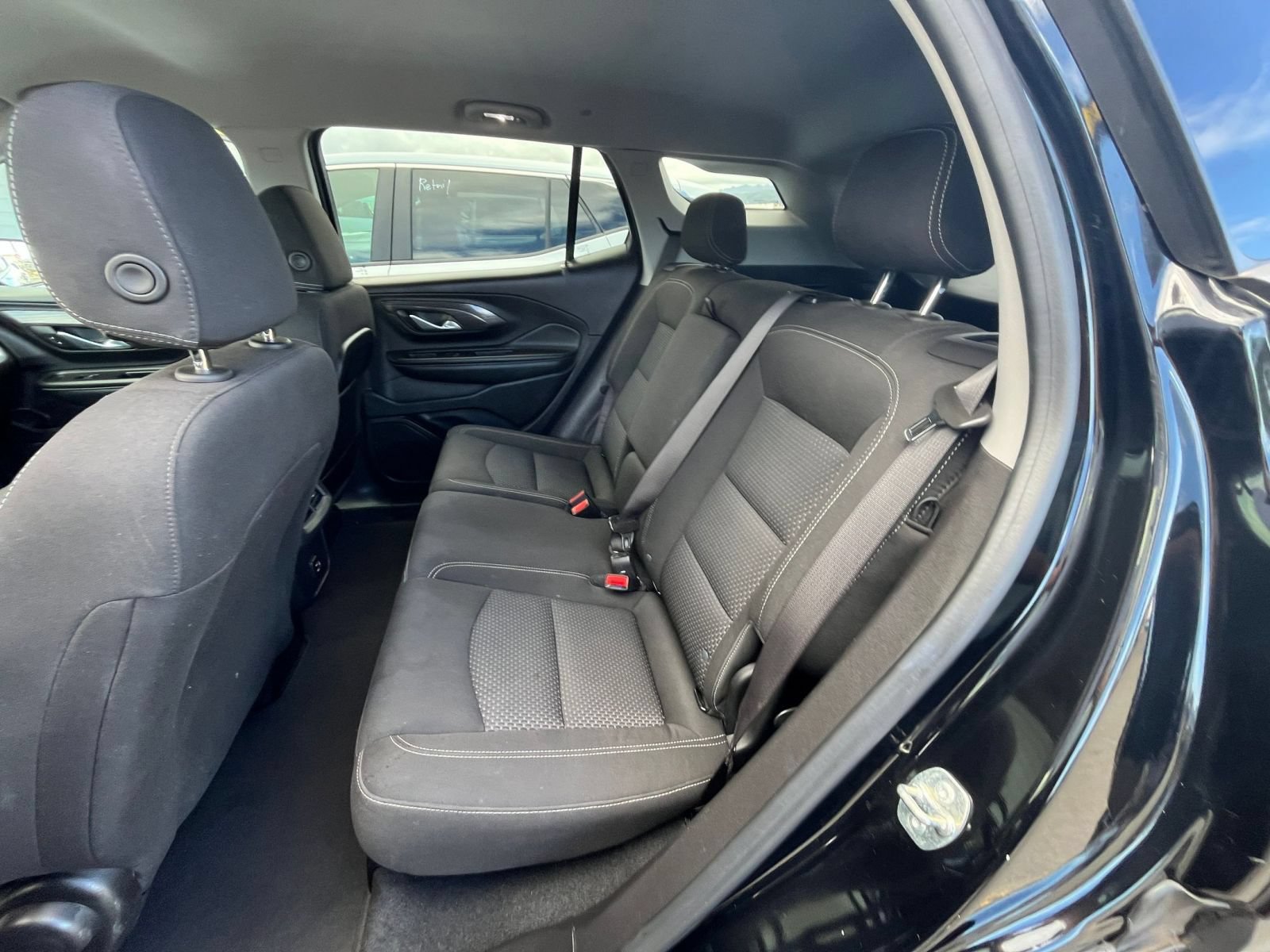 Used 2024 GMC Terrain SLE FWD image 21