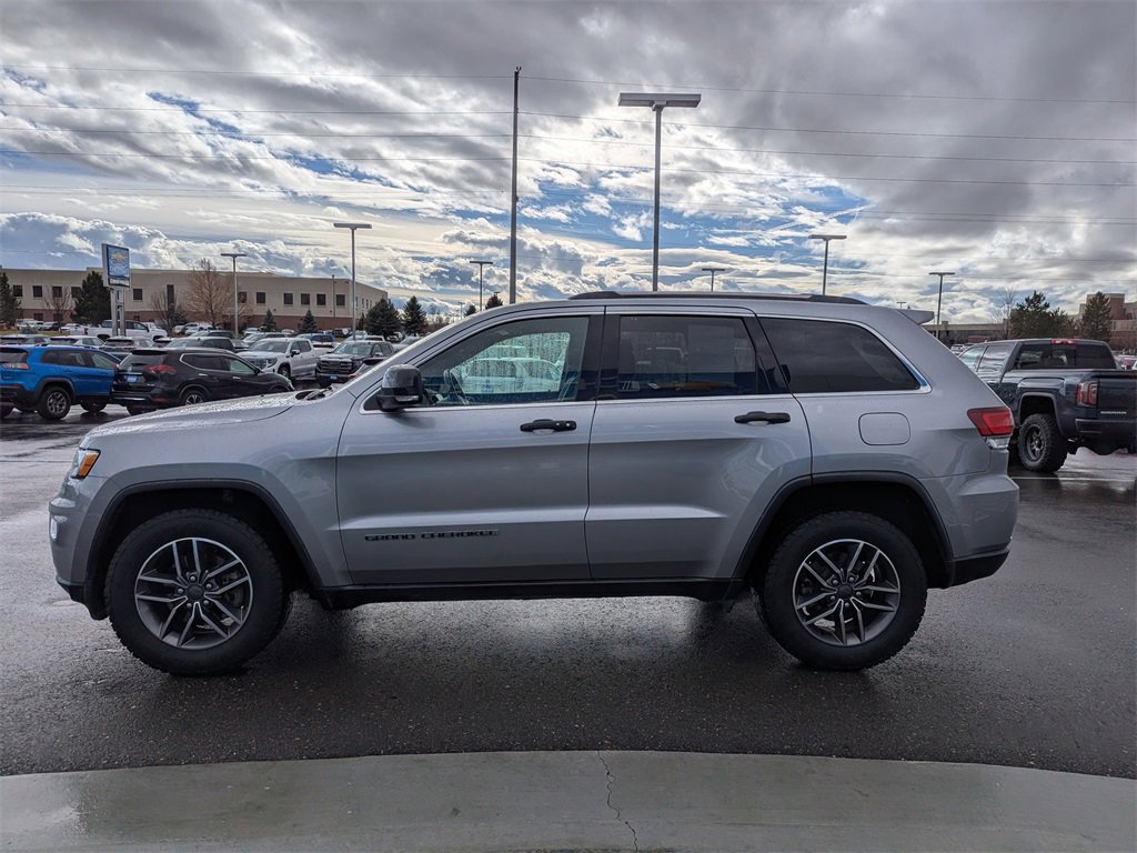 Used 2020 Jeep Grand Cherokee Limited w/ Luxury Group II image 9