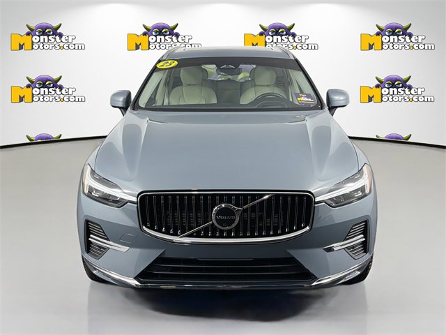 Used 2023 Volvo XC60 B5 Ultimate w/ Protection Package image 2