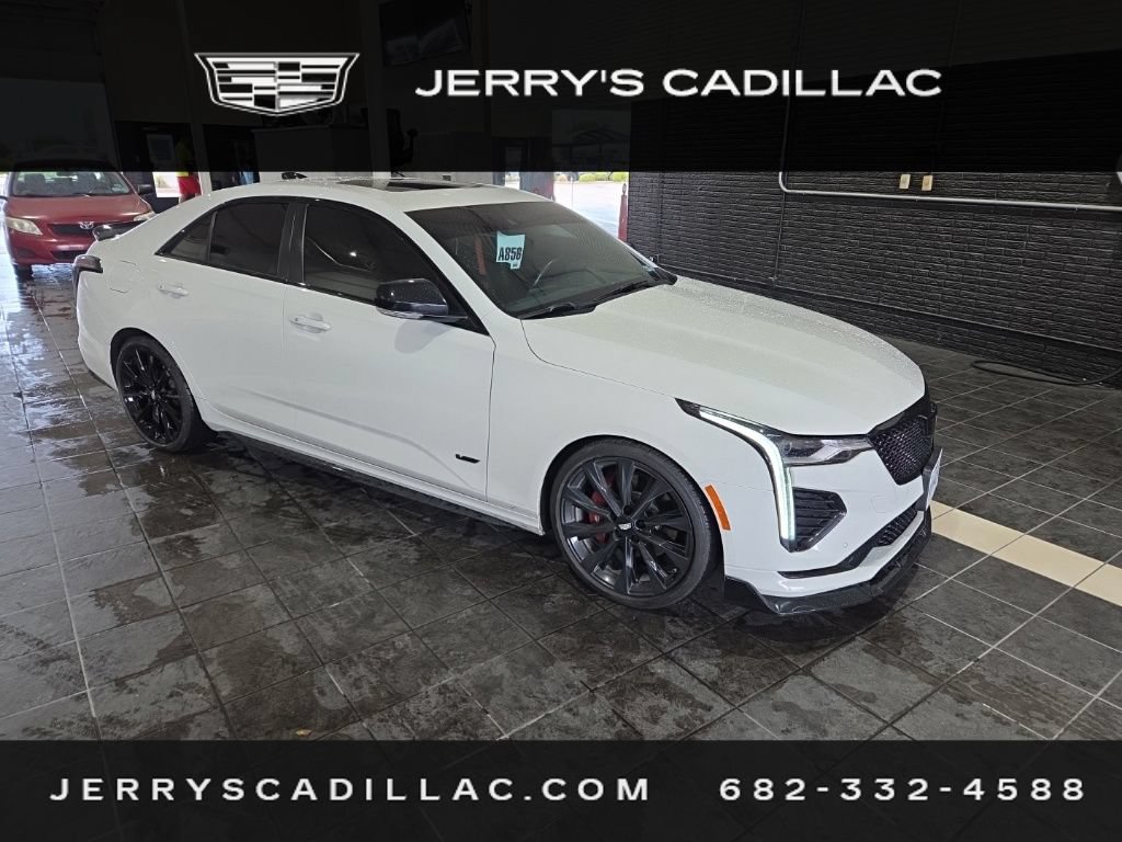 Used 2023 Cadillac CT4 V w/ Climate Package RWD image 2