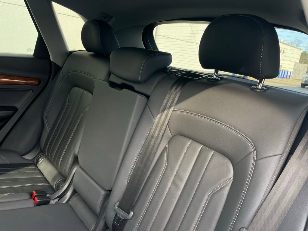 Used 2021 Audi Q5 2.0T Premium image 40