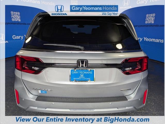 New 2026 Honda Odyssey Touring image 7