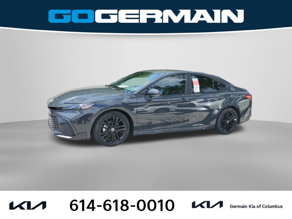 Used 2026 Toyota Camry SE FWD image 11