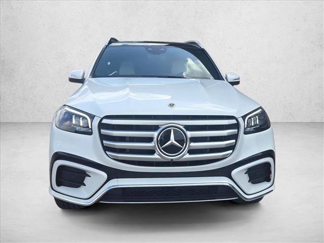 New 2026 Mercedes-Benz GLS 580 4MATIC image 5