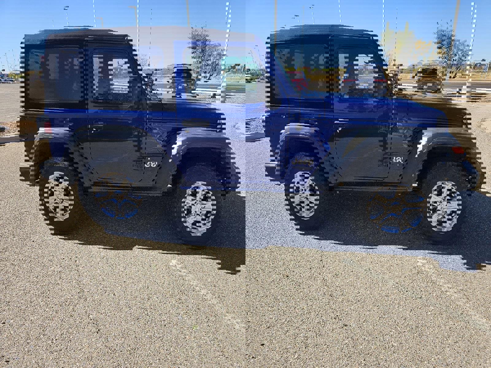 Used 2019 Jeep Wrangler Sport image 6