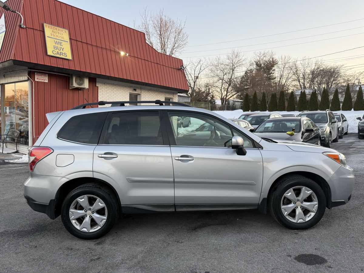 Used 2015 Subaru Forester 2.5i Limited image 8