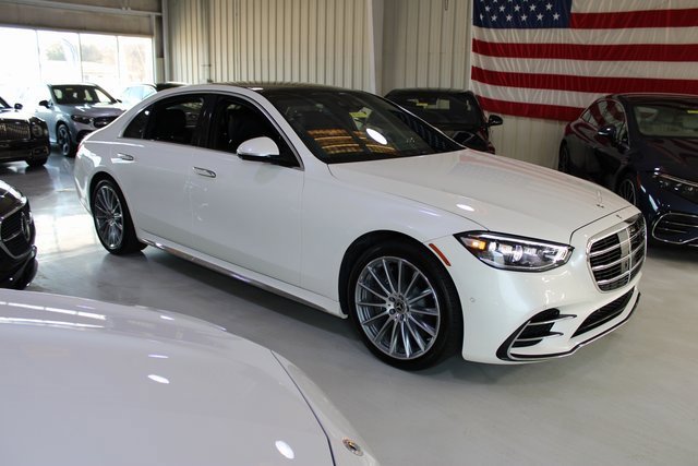 Used 2023 Mercedes-Benz S 500 4MATIC w/ AMG Line image 42