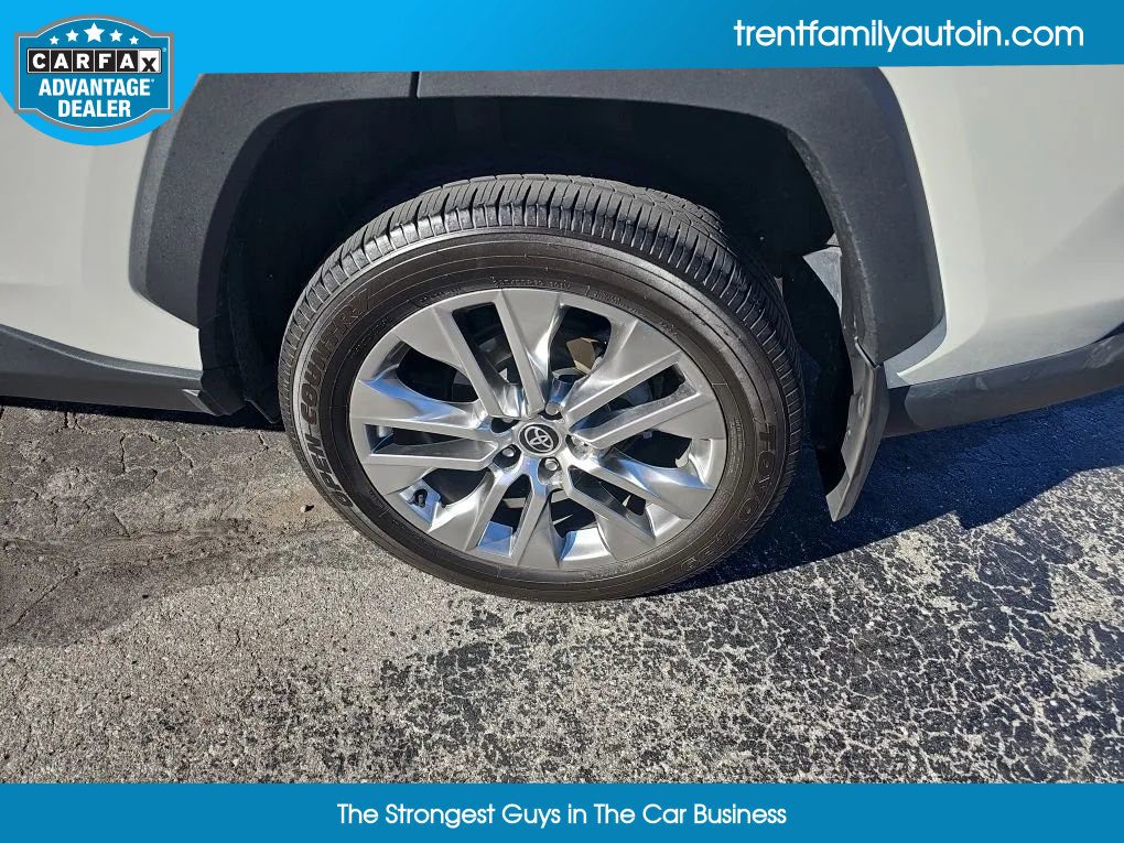 Used 2021 Toyota RAV4 XLE Premium image 49