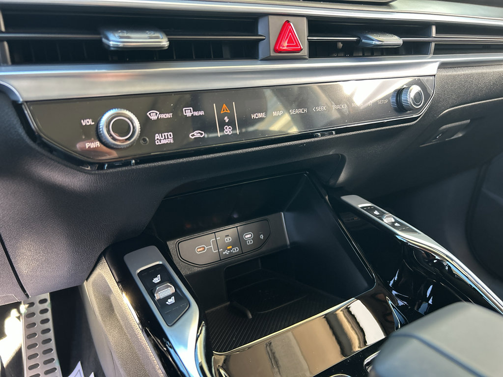 New 2026 Kia Sorento AWD image 24
