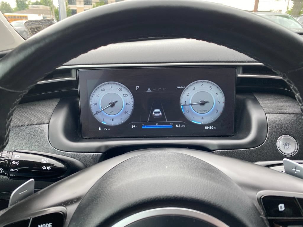 Certified 2023 Hyundai Tucson Limited AWD/4WD image 11
