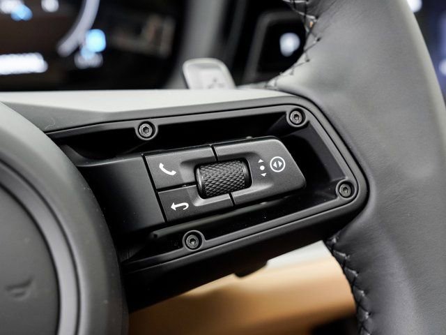 New 2026 Porsche Cayenne image 15