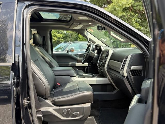 Used 2017 Ford F250 Lariat w/ Lariat Ultimate Package AWD/4WD image 29