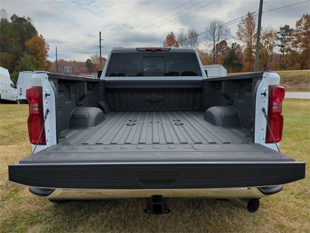 Used 2025 Chevrolet Silverado 3500 LT w/ All Star Edition image 23
