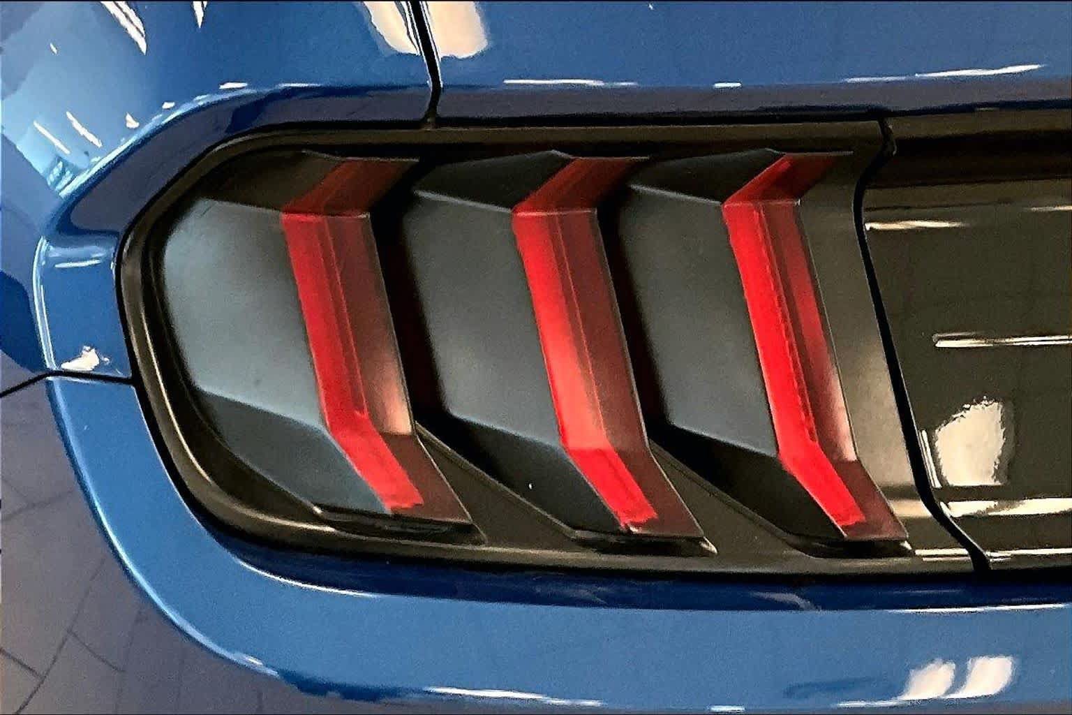 Used 2023 Ford Mustang GT RWD image 27