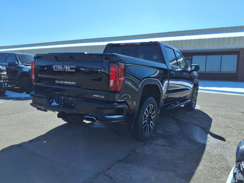 Used 2022 GMC Sierra 1500 AT4 w/ AT4 Premium Package image 5