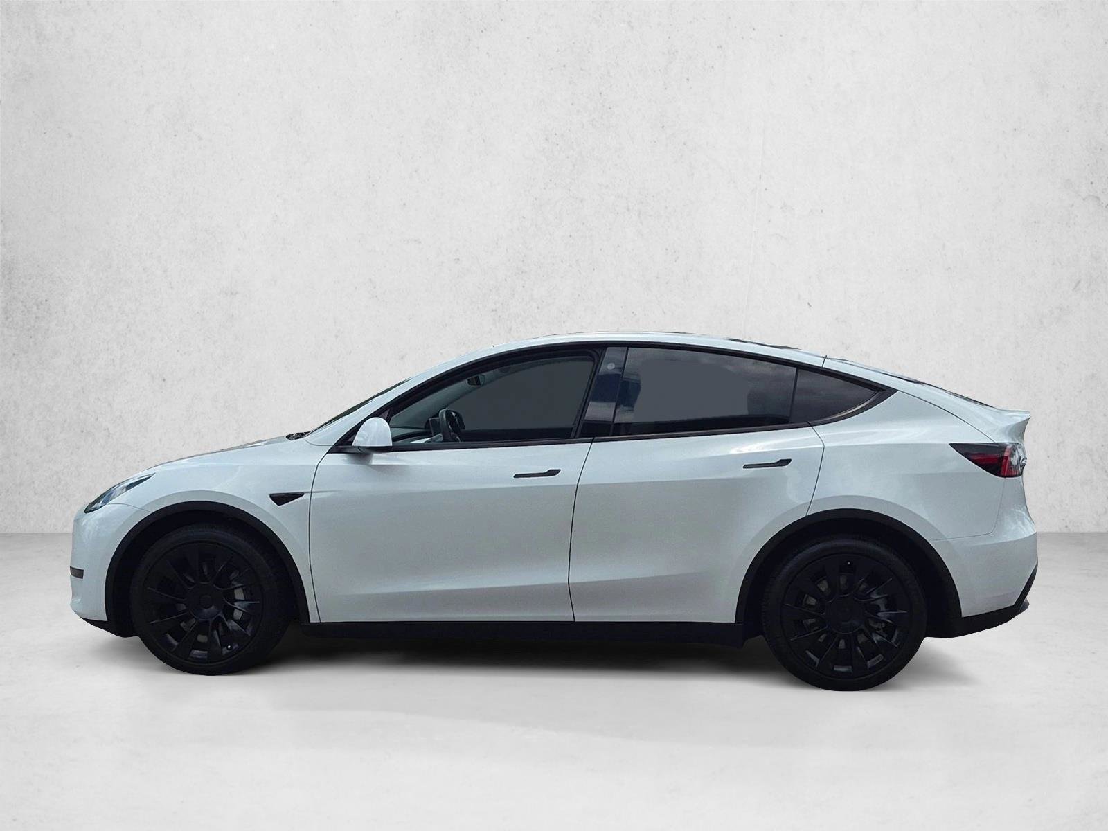 Used 2021 Tesla Model Y Long Range AWD/4WD image 9