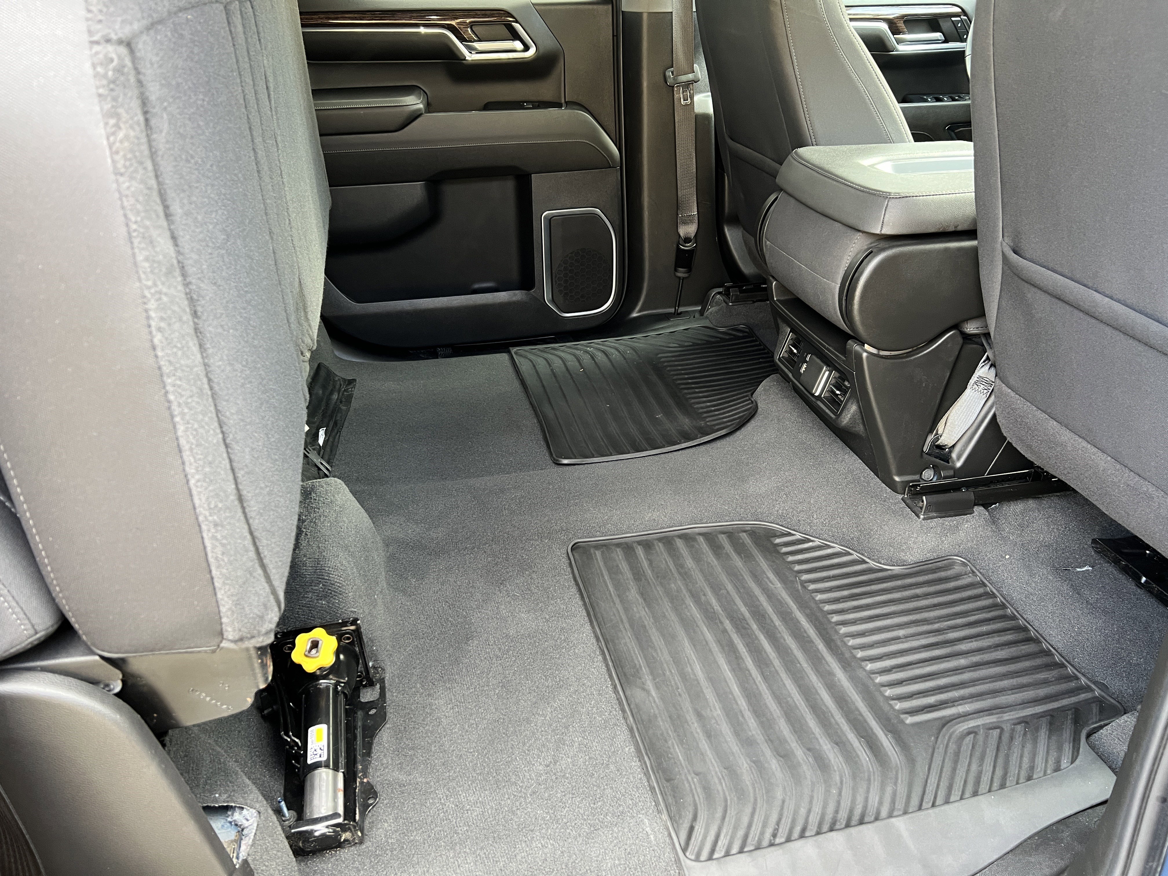Used 2024 GMC Sierra 1500 SLE AWD/4WD image 18