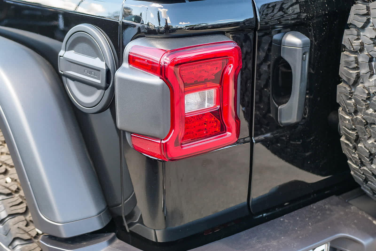 New 2026 Jeep Wrangler Unlimited Rubicon AWD/4WD image 7