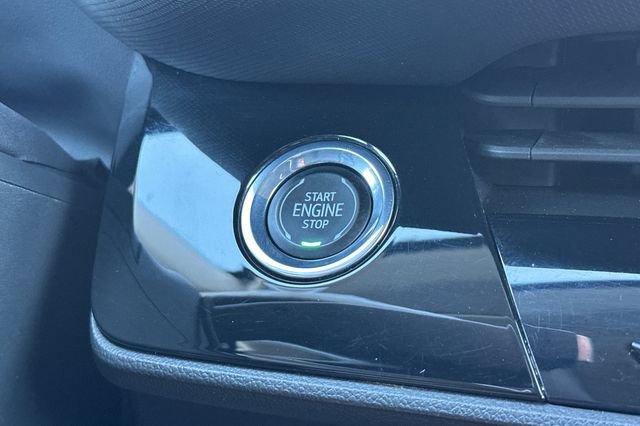 Used 2025 Buick Envision Preferred image 33