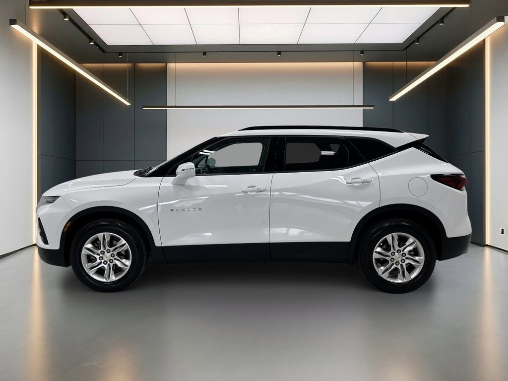Used 2019 Chevrolet Blazer LT image 2