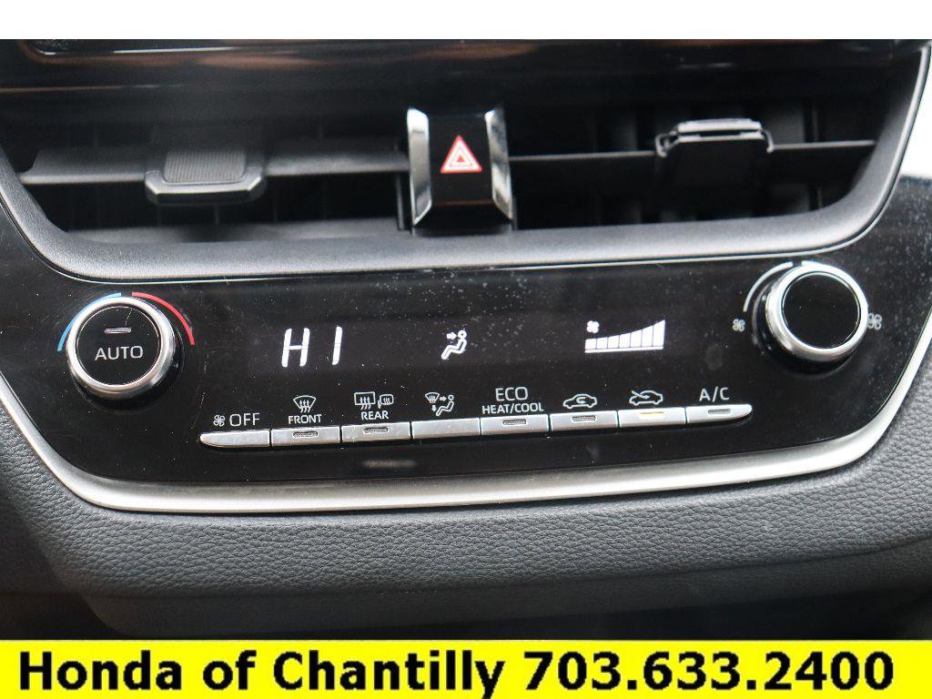 Used 2020 Toyota Corolla LE image 12