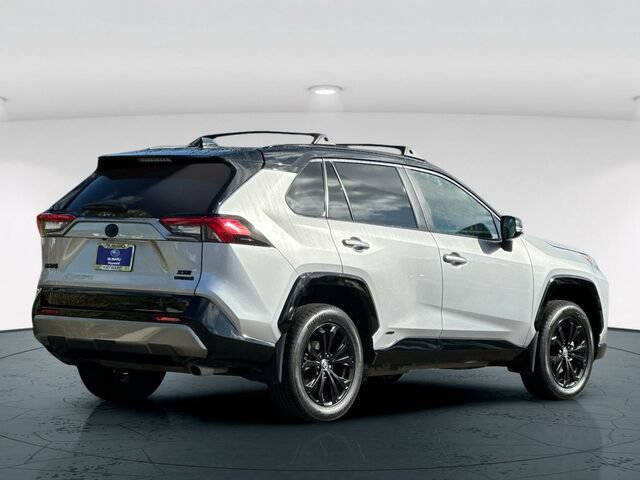Used 2024 Toyota RAV4 XSE w/ Weather Package AWD/4WD image 6