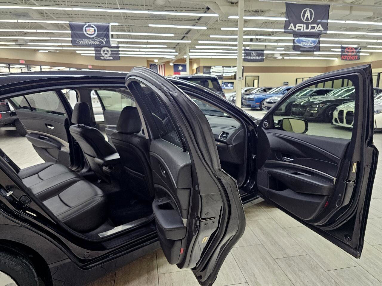 Used 2014 Acura RLX image 15