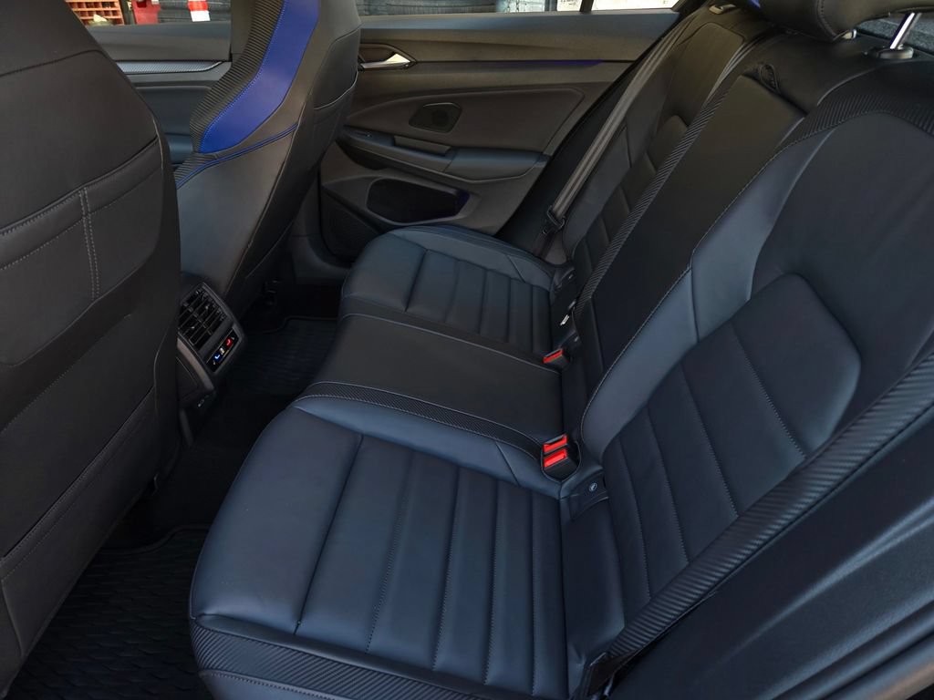 Used 2024 Volkswagen Golf R AWD/4WD image 15
