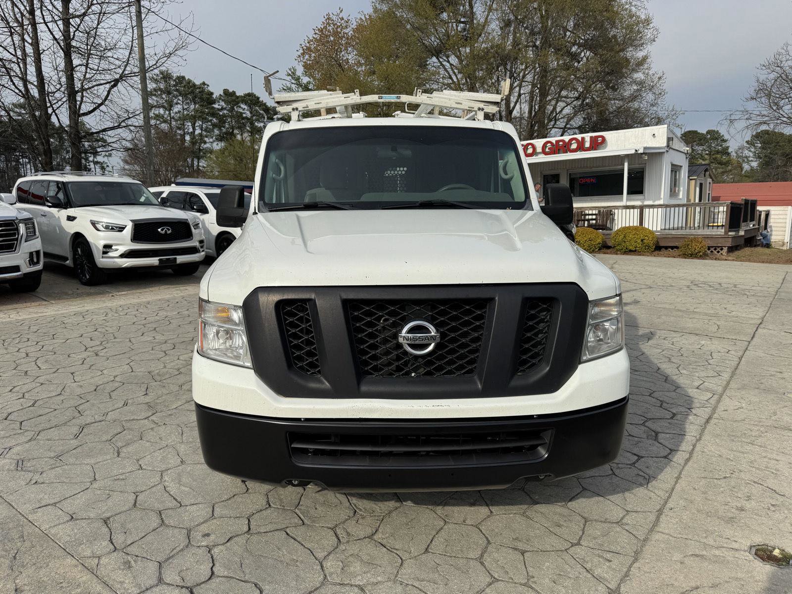 Used 2016 Nissan NV 2500 SV w/ Technology Package image 16