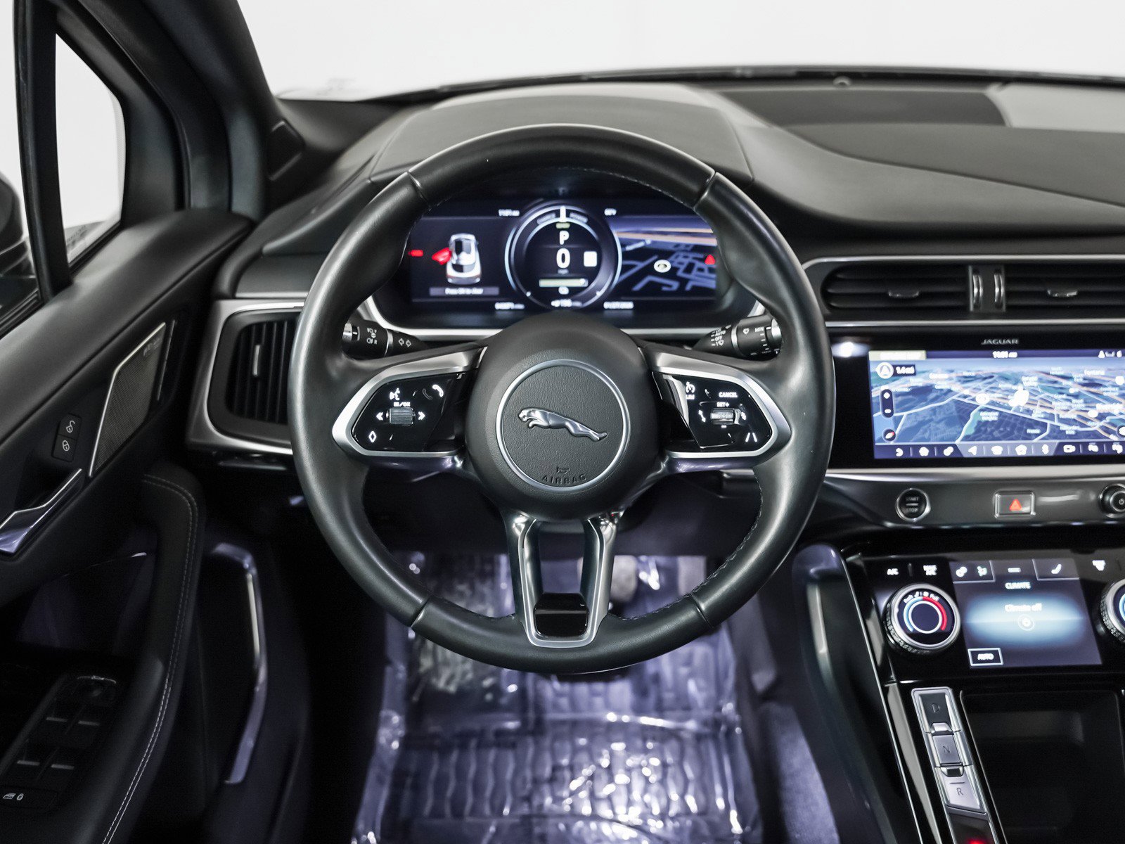 Used 2020 Jaguar I-PACE HSE image 14