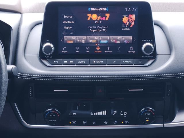 Used 2021 Nissan Rogue SV image 13