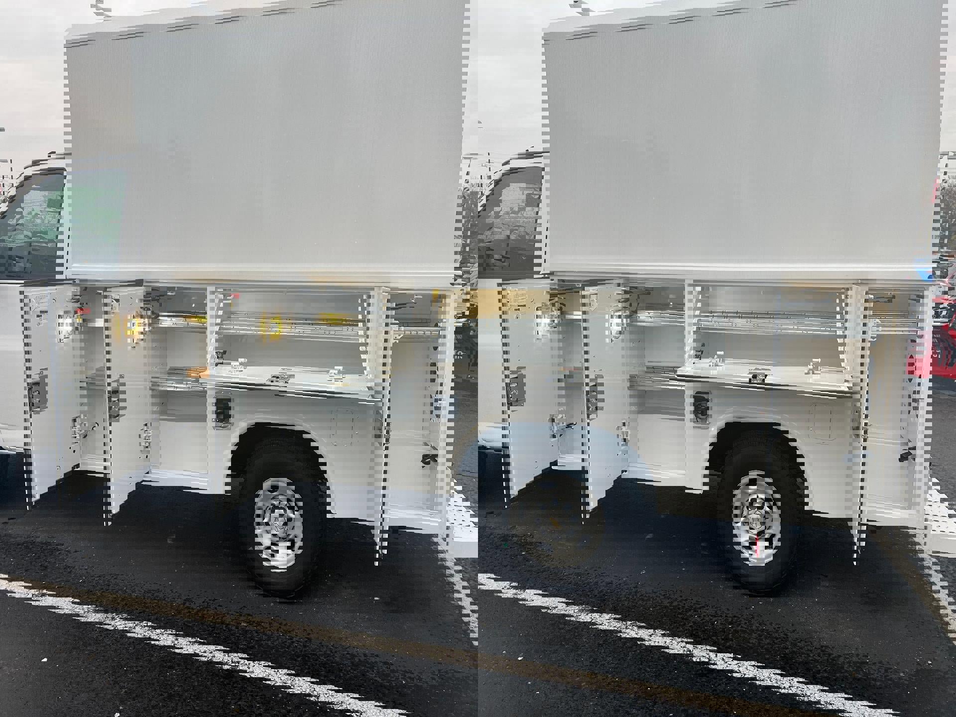 New 2024 Chevrolet Express 3500 w/ Power Convenience Package image 5