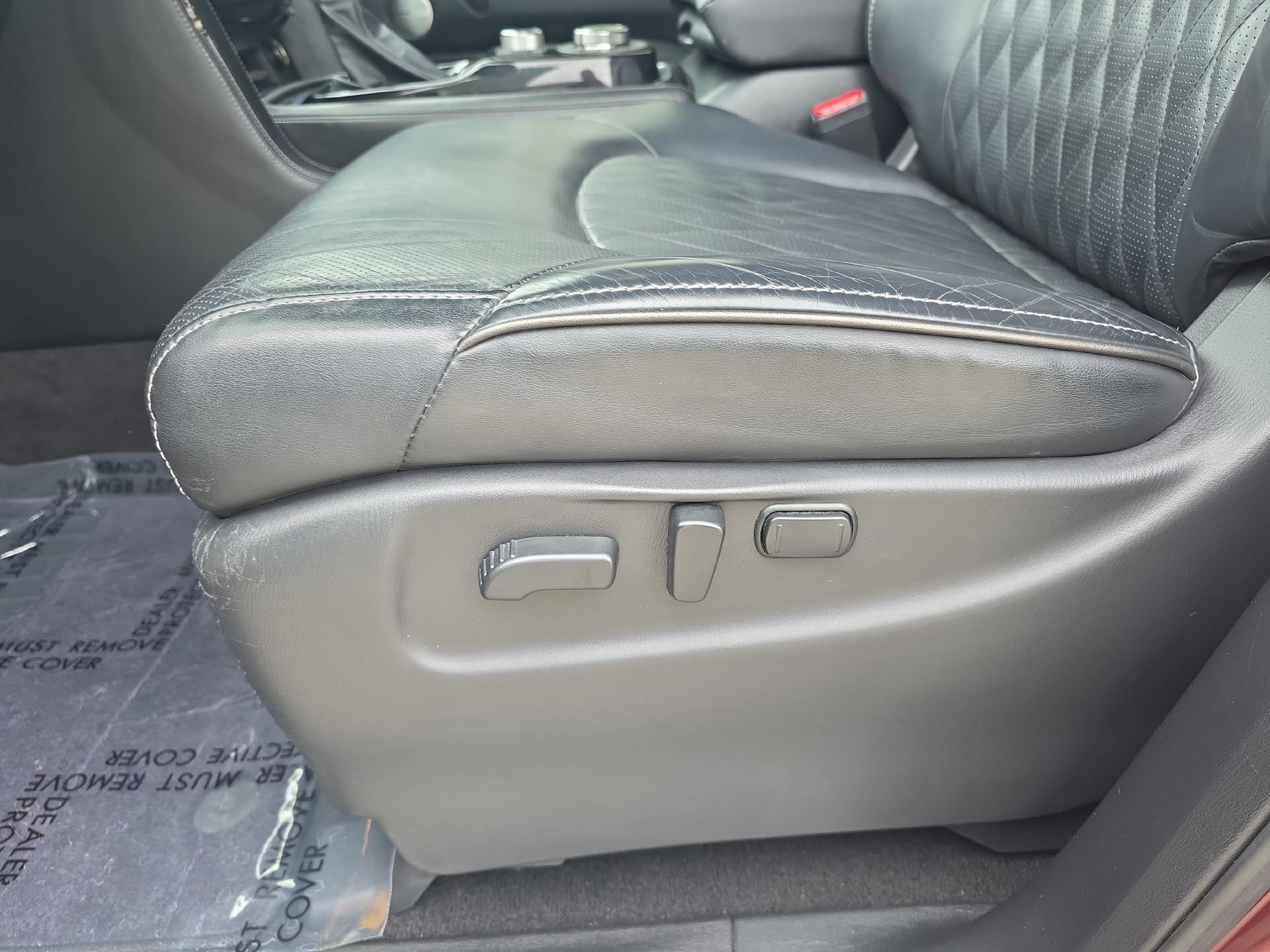 Used 2021 INFINITI QX80 Sensory w/ All-Season Package AWD/4WD image 28