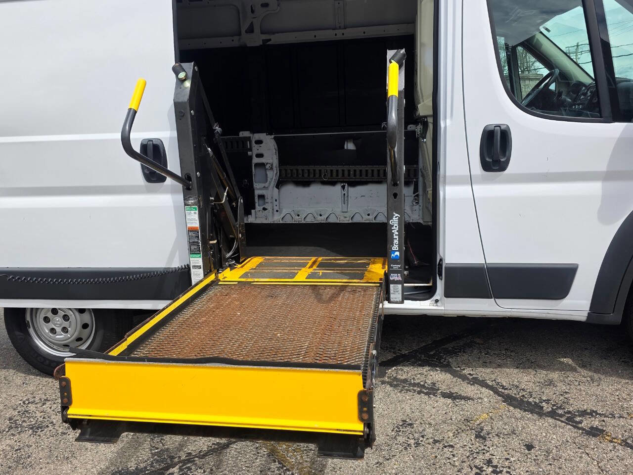 Used 2016 RAM ProMaster 1500 w/ Interior Convenience Group FWD image 21