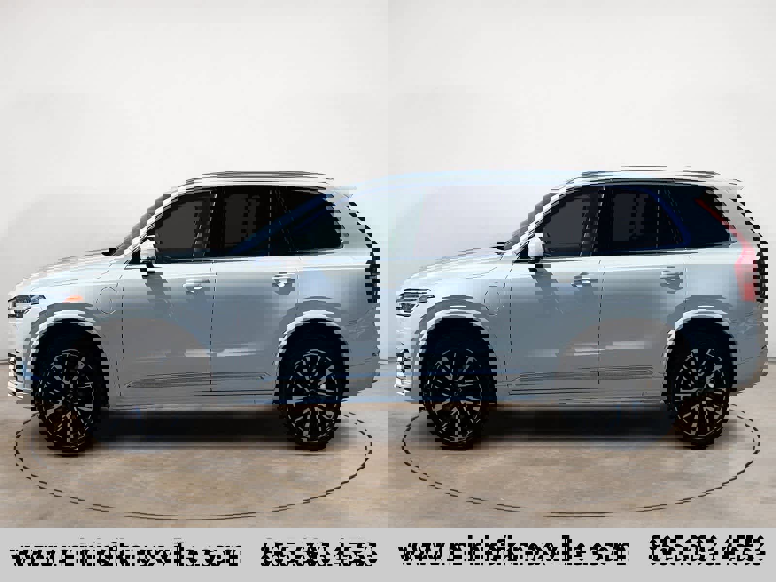 Used 2021 Volvo XC90 T8 Inscription Expression w/ Climate Package image 6