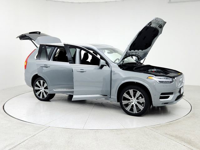 New 2025 Volvo XC90 B6 Plus w/ Protection Package Premier image 10