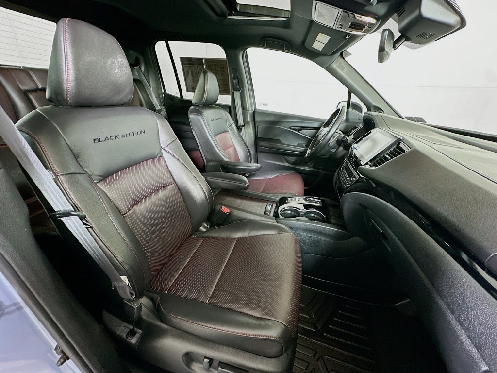 Used 2022 Honda Ridgeline Black Edition image 30