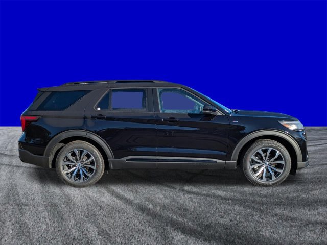 New 2026 Ford Explorer ST-Line RWD image 3