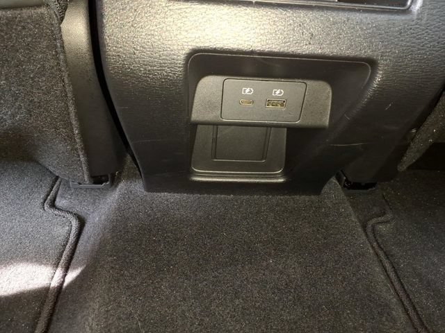 Used 2024 Mitsubishi Outlander SE AWD/4WD image 17
