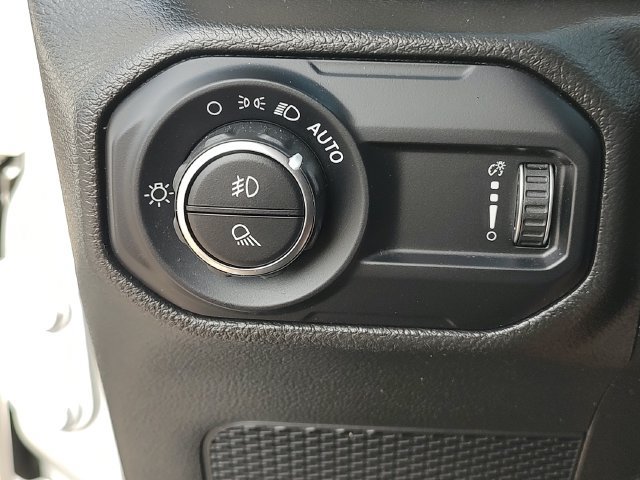 Used 2023 Jeep Gladiator Sport AWD/4WD image 25