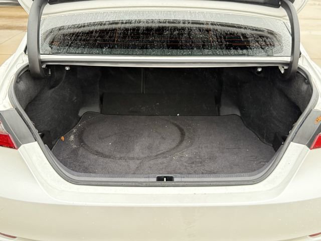 Used 2024 Toyota Camry XSE FWD image 32