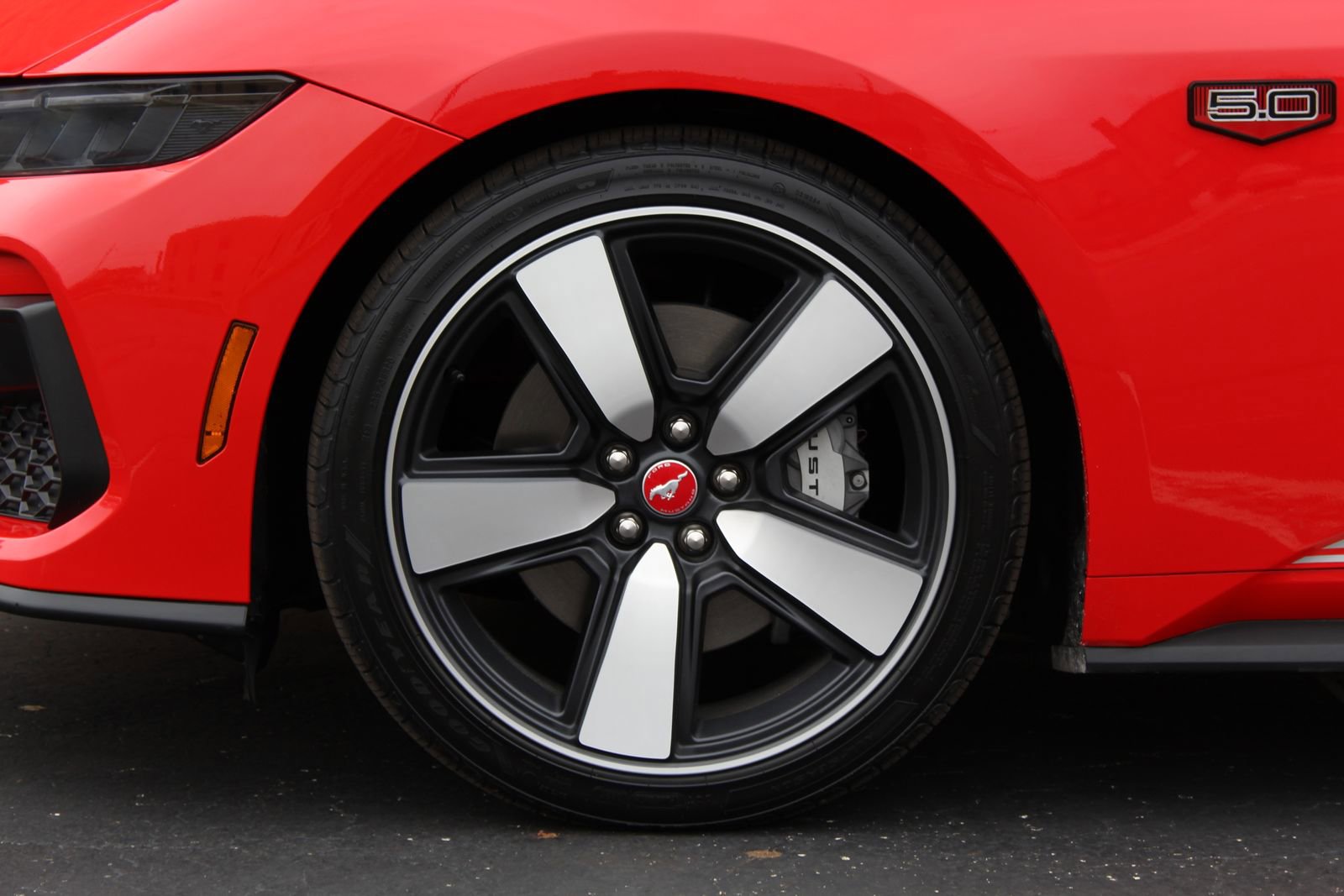 Used 2025 Ford Mustang GT Premium w/ 60th Anniversary Package image 27