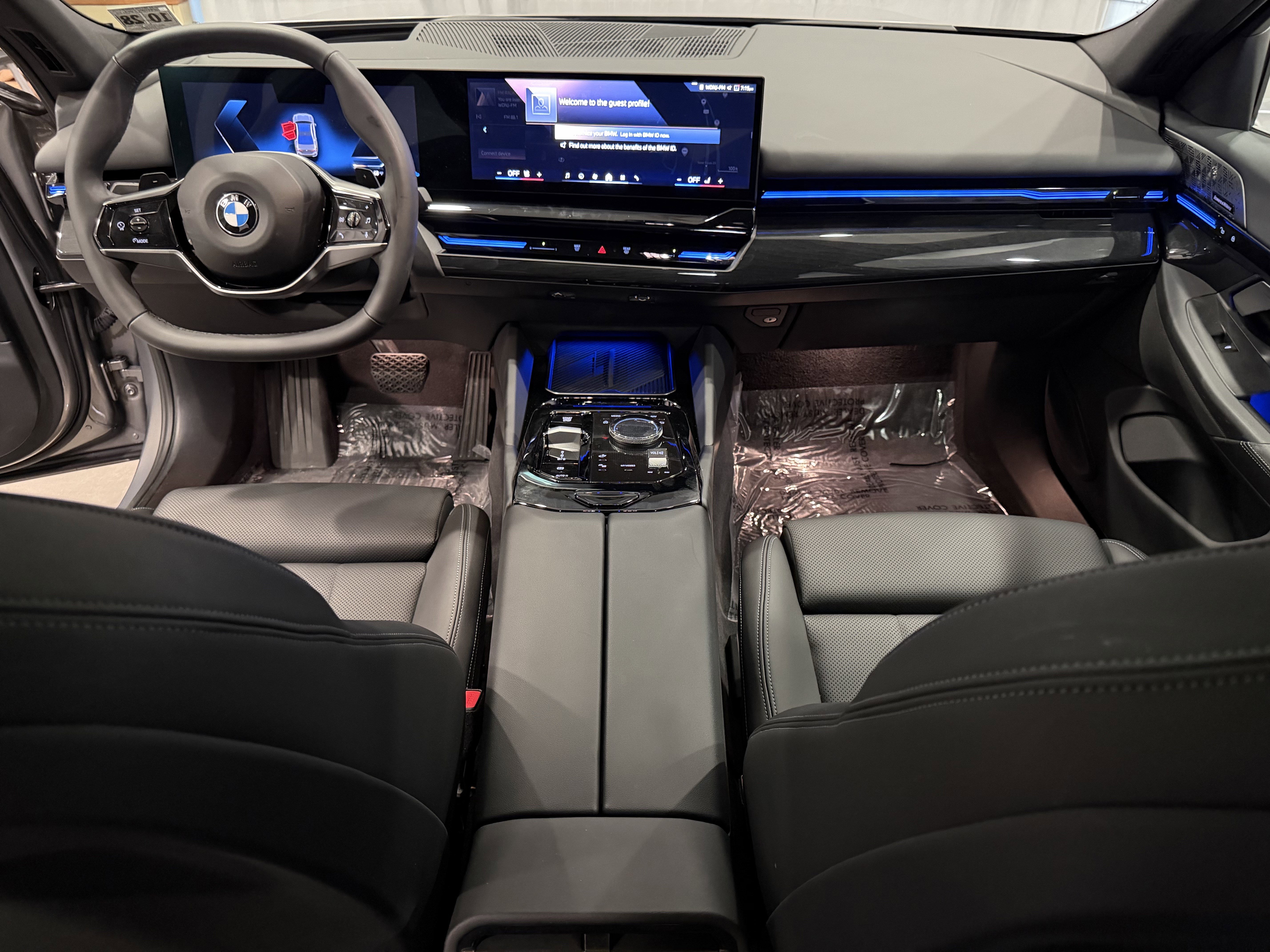 Certified 2024 BMW 530i xDrive w/ Premium Package image 16