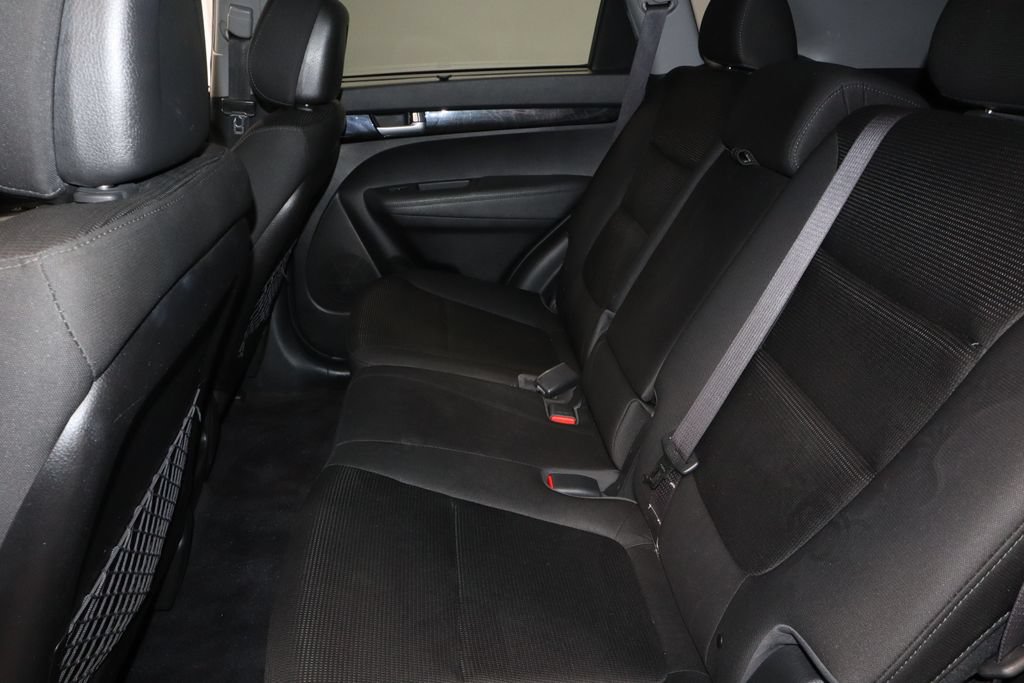 Used 2015 Kia Sorento LX FWD image 22