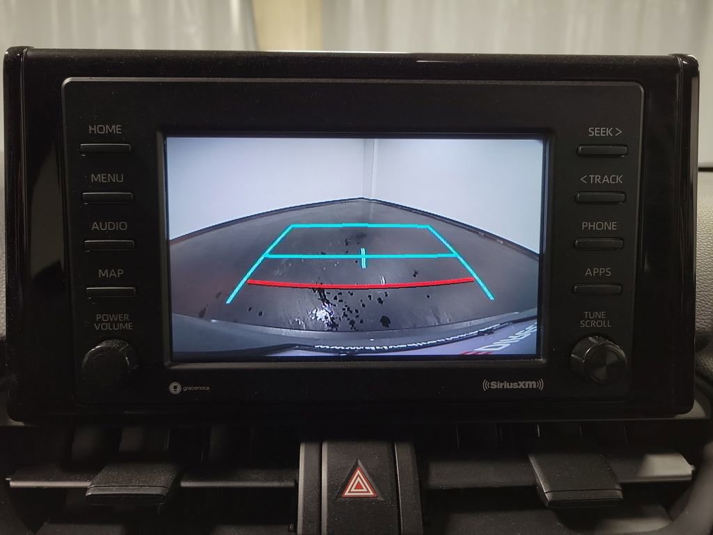 Used 2020 Toyota RAV4 LE image 19